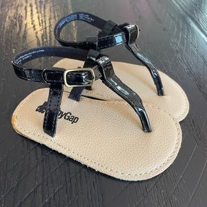 Black Baby Girls Sandals - Size 3-6 month - Baby Gap Shoes Size 2